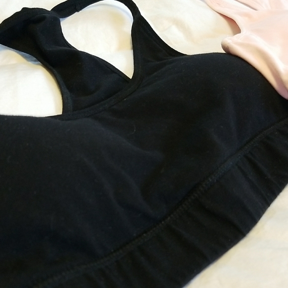 2 Pact Organic Cotton racer back bras, one light Pink, one Blk - Picture 8 of 10